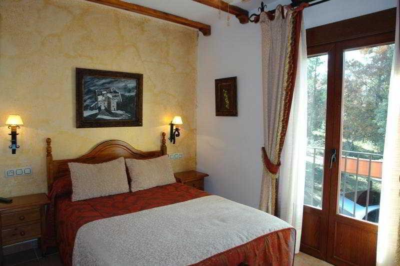 Hotel Rural Convento Santa Maria De La Sierra Арройо-Фріо Екстер'єр фото