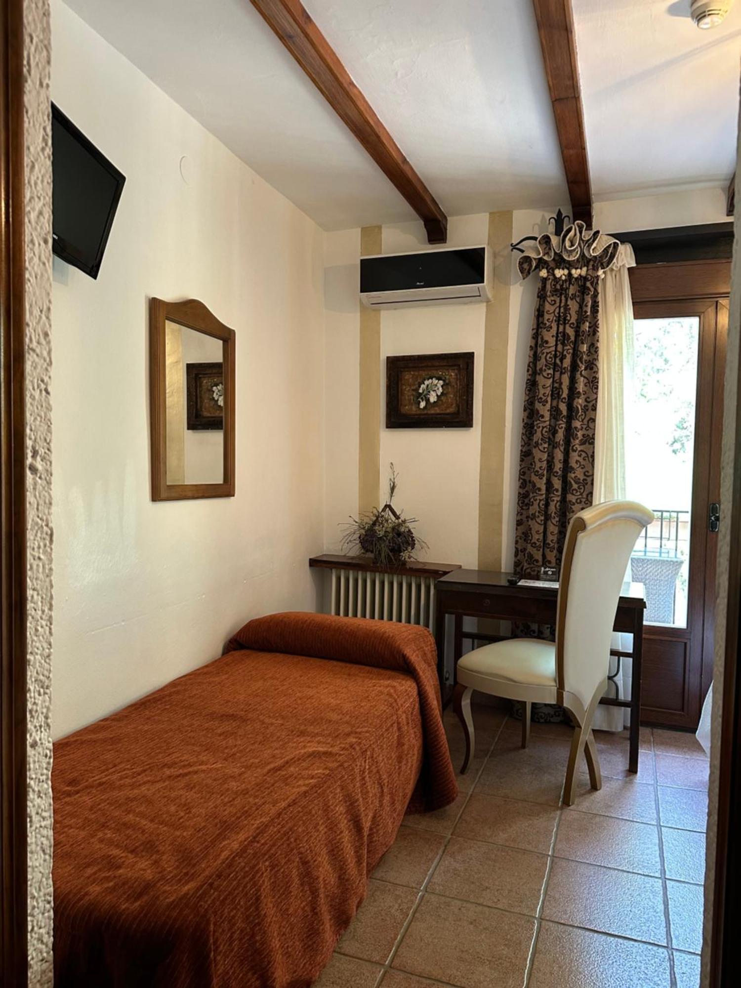 Hotel Rural Convento Santa Maria De La Sierra Арройо-Фріо Екстер'єр фото