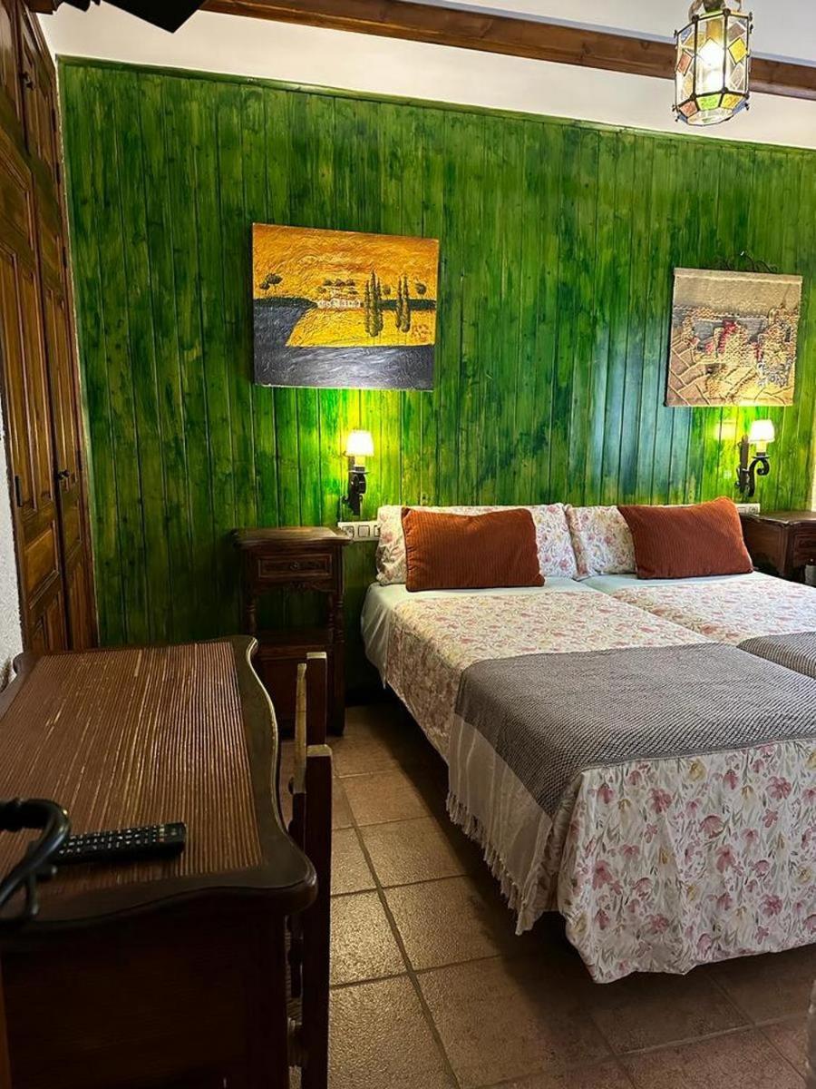Hotel Rural Convento Santa Maria De La Sierra Арройо-Фріо Екстер'єр фото