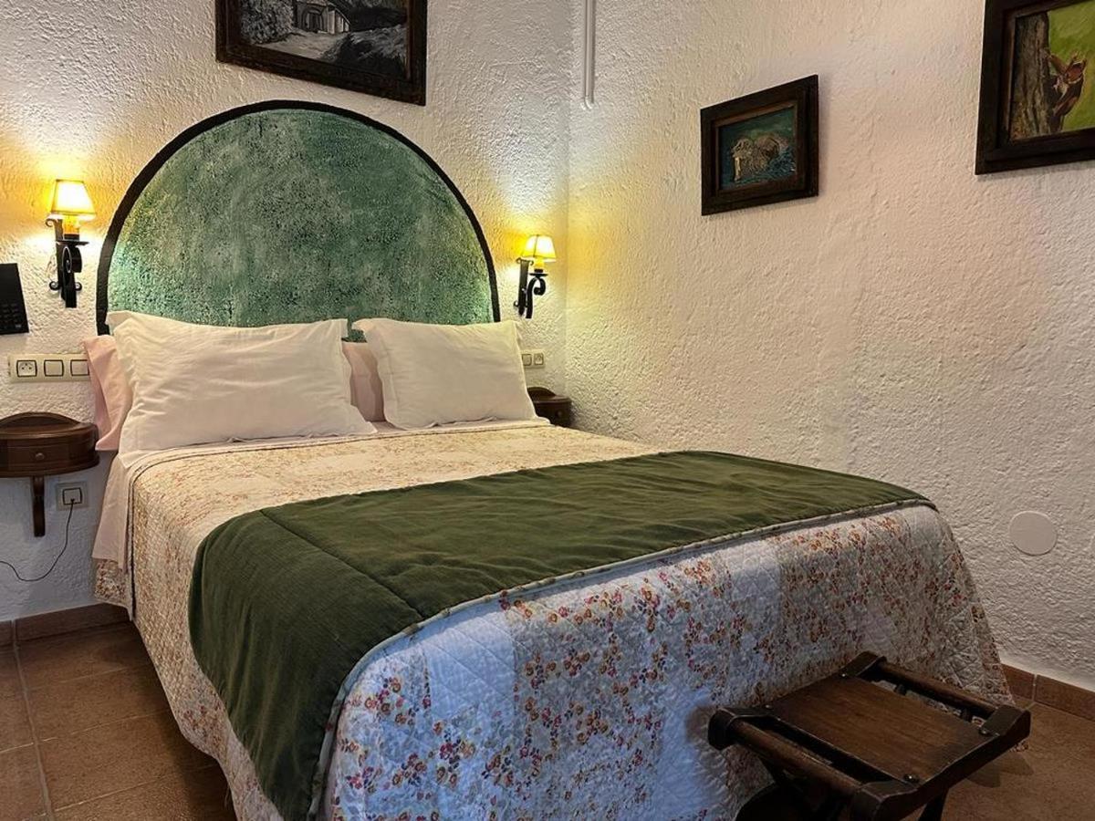 Hotel Rural Convento Santa Maria De La Sierra Арройо-Фріо Екстер'єр фото